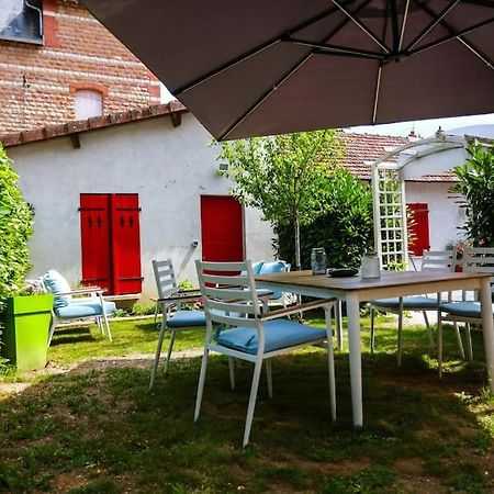 Villa F3 80 M2 Longere Plain Pied Au Centre Auxonne. Exterior foto