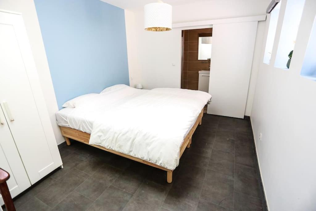 Villa F3 80 M2 Longere Plain Pied Au Centre Auxonne. Exterior foto