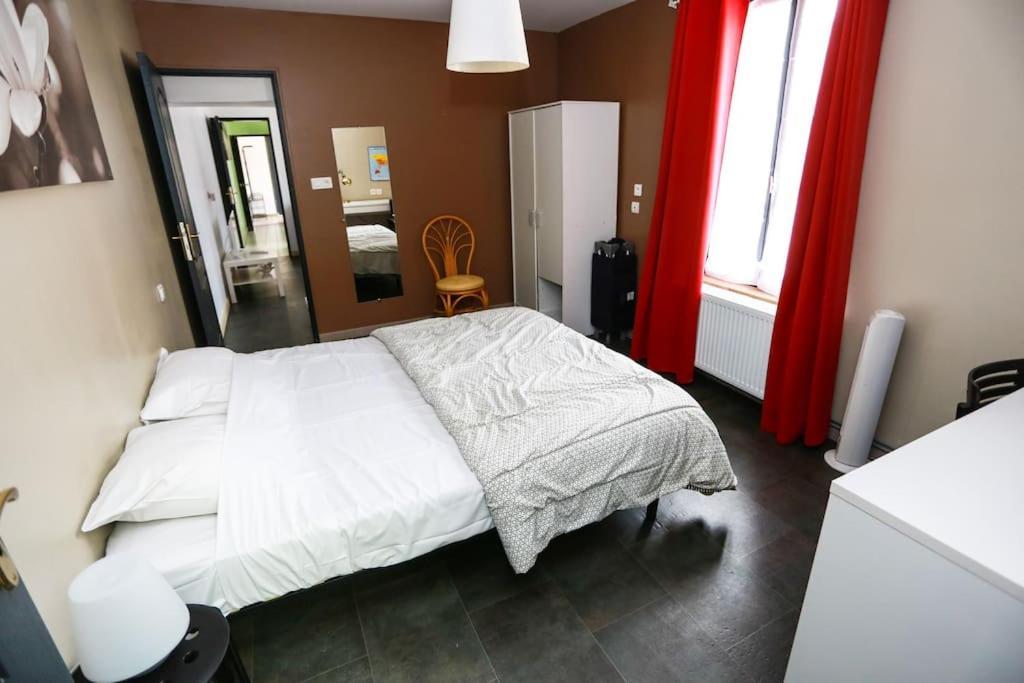 Villa F3 80 M2 Longere Plain Pied Au Centre Auxonne. Exterior foto